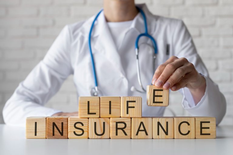 The Ultimate Checklist – 7 Must-Haves When Choosing an Insurance Company in the US